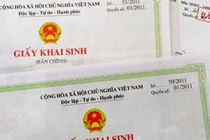 Giấy khai sinh của con có phải phù hợp với Giấy khai sinh của cha mẹ?