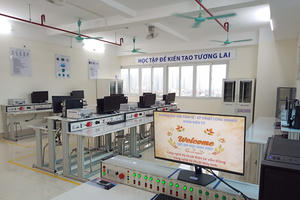 Đào tạo trí tuệ nhân tạo trong ngành Cử nhân kỹ thuật Điện tử viễn thông và CNKT máy tính