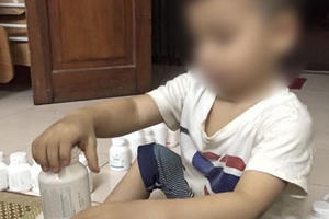 Coi chừng thêm bệnh khi tùy tiện bổ sung vitamin, canxi cho trẻ