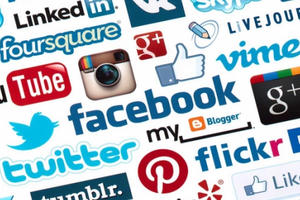 Biết đâu ngày xấu trời tôi cũng bị “ném đá”