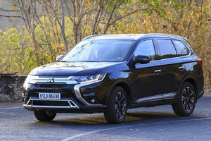 Loạt ôtô nội được giảm 100% lệ phí trước bạ dịp cuối năm