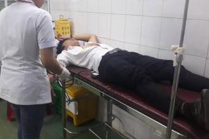 Đang tác nghiệp ghi hình “đất tặc” hoành hành, một PVTV bị đánh đa chấn thương