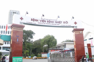 53 nhân viên Bệnh viện Bệnh Nhiệt đới TP HCM dương tính với SARS-CoV-2