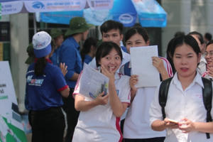 Đề môn Văn vừa sức, thí sinh rạng ngời rời phòng thi