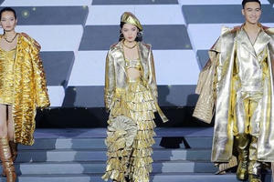 Chung kết The Face 2018 bị khán giả phản ứng, VTV cắt sóng vì câu giờ Chung kết The Face 2018 bị khán giả phản ứng, VTV cắt sóng vì câu giờ