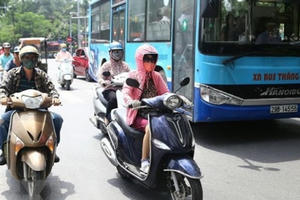 Bắc Bộ và Trung Bộ nắng nóng bắt đầu đợt nắng nóng kéo dài