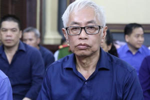 "Đại gia” Phùng Ngọc Khánh và cái kết 18 năm tù với chiêu quay vòng vốn ở dự án Sài Gòn Ba Son "Đại gia” Phùng Ngọc Khánh và cái kết 18 năm tù với chiêu quay vòng vốn ở dự án Sài Gòn Ba Son