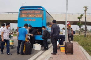 Kỳ 2: Bến xe dù trong sân bay Cát Bi cùng “xe vua” thách thức cơ quan chức năng Hải Phòng