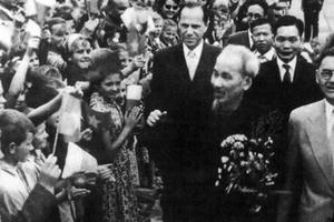 Nghệ thuật ngoại giao Hồ Chí Minh - Ngoại giao vì con người Nghệ thuật ngoại giao Hồ Chí Minh - Ngoại giao vì con người