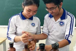 Cần Thơ: Học sinh lớp 11 sáng chế thành công sản phẩm đuổi muỗi Cần Thơ: Học sinh lớp 11 sáng chế thành công sản phẩm đuổi muỗi