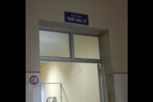 Sản phụ tử vong tại bệnh viện, dân phẫn nộ “tố” bác sĩ làm việc tắc trách Sản phụ tử vong tại bệnh viện, dân phẫn nộ “tố” bác sĩ làm việc tắc trách