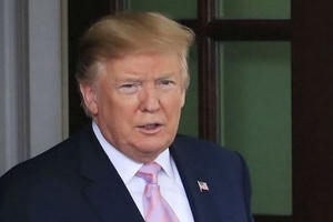 Mỹ áp đặt trừng phạt lãnh tụ Iran