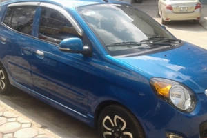 Bán gấp xe KIA Morning AT màu xanh cô ban