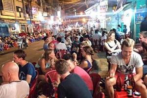 Góc khuất… Sài Thành - Kỳ 1: Mại dâm Tây ở phố Tây