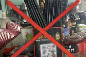 Cảnh báo chiêu quảng cáo cờ bạc online qua quà tặng, mã QR