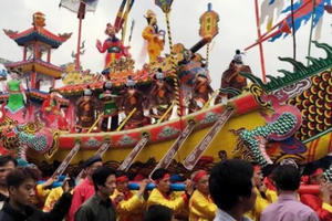 Đốt thuyền Long Châu, lễ hội Cầu ngư độc đáo xứ Thanh