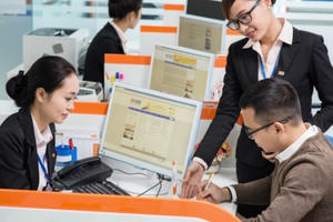 Chào đón hè sang, rộn ràng quà tặng từ SHB