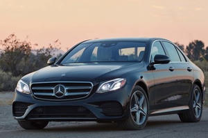 Các mẫu xe Mercedes-Benz tại Việt Nam liệu có an toàn tuyệt đối?