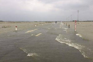 Cảnh báo 'điểm đỏ' nguy cơ lũ quét, sạt lở đất sau bão số 12