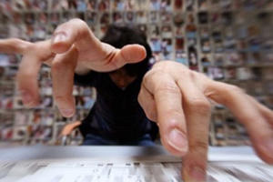 Làm cách nào để 'trói' những 'anh hùng bàn phím'? Làm cách nào để 'trói' những 'anh hùng bàn phím'?