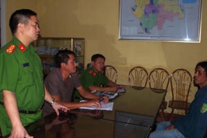 Hà Nam: Bắt đối tượng bị truy nã trong vụ dùng súng điện trộm chó