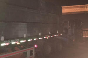 Xe trăm tấn lọt trạm: Ai bảo kê? Xe trăm tấn lọt trạm: Ai bảo kê?