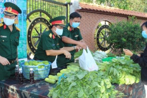 Bà Rịa - Vũng Tàu: "Siêu thị rau sạch, gạo 0 đồng" cho người dân xã Suối Rao