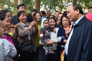 Thủ tướng Nguyễn Xuân Phúc thăm mô hình nhà ở xã hội tại Hà Nội