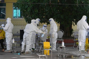 Huyện Yên Dũng tạm đình chỉ công tác Chủ tịch UBND xã Tiền Phong vì lơ là chống dịch