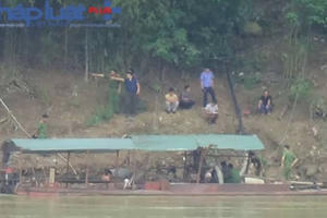 Tuyên Quang: Hút cát trên sông Lô, một người tử vong