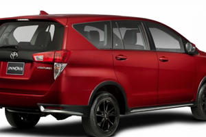 Toyota Innova phiên bản cải tiến 2017 đã có mặt trên toàn quốc