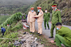 Hiện trường vụ tai nạn giao thông khiến 4 người thương vong trên đèo Mã Pì Lèng
