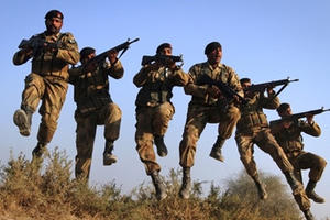 Quân đội Pakistan tập trận giáp biên giới Ấn Độ