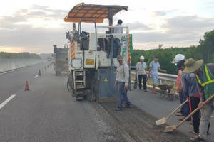 Dừng thu phí các tuyến đường khai thác bị hỏng nhưng chậm sửa chữa