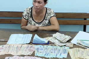 An Giang: Bắt quả tang đối tượng ghi lô, đề tại nhà