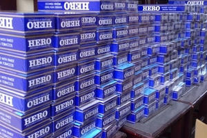 Bắt giữ 2.000 bao thuốc lá 'lậu'