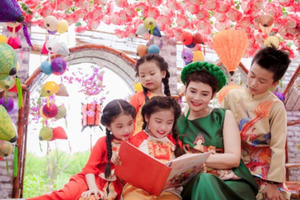 NSND Minh Châu đón Trung thu cùng dàn cháu ngoại xinh như thiên thần