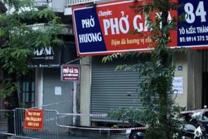 Hà Nội có thể dừng các dịch vụ không thiết yếu