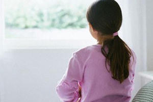 Trẻ buồn bã đến mức nào thì phải đến bệnh viện?