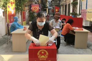 Hải Phòng: Hoàn thành việc bỏ phiếu trong khu phong tỏa tại quận Hồng Bàng