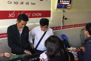 Xổ số Vietlott về tỉnh, nhiều người đổ xô đi thử vận may