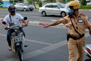 Tổng kiểm soát phương tiện: Tước 737 giấy phép lái xe các loại