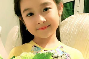 Bé gái cover Duyên Phận gây bão cộng đồng mạng