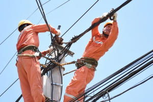 EVNHANOI khuyến nghị tiêu thụ điện mùa nắng nóng