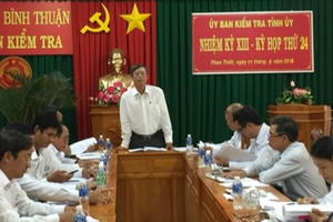 Kỷ luật 2 cán bộ ở Bình Thuận xây nhà lấn chiếm đất công