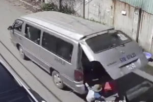 Nhiều tỉnh vẫn chưa báo cáo về dịch vụ đưa đón học sinh bằng ô tô