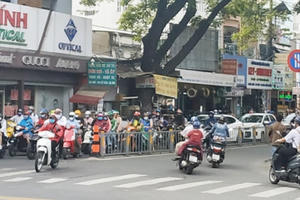 Mở rộng đường, giải cứu kẹt xe sân bay Tân Sơn Nhất