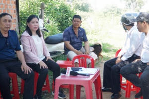 Bất ngờ bị huỷ "sổ đỏ" vì người khác đưa chủ cũ ra toà