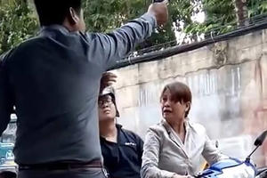 Vụ giám đốc nổ súng uy hiếp: Công ty còn nợ nhân viên cũ hơn 4 triệu đồng tiền lương Vụ giám đốc nổ súng uy hiếp: Công ty còn nợ nhân viên cũ hơn 4 triệu đồng tiền lương