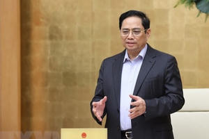 Thủ tướng: Bộ Y tế phải chịu trách nhiệm nếu thiếu vaccine